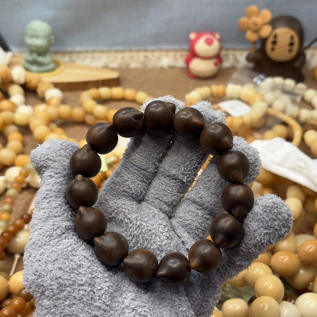 吊坠菩提根/象牙果20干磨瑕疵落地果猫头828