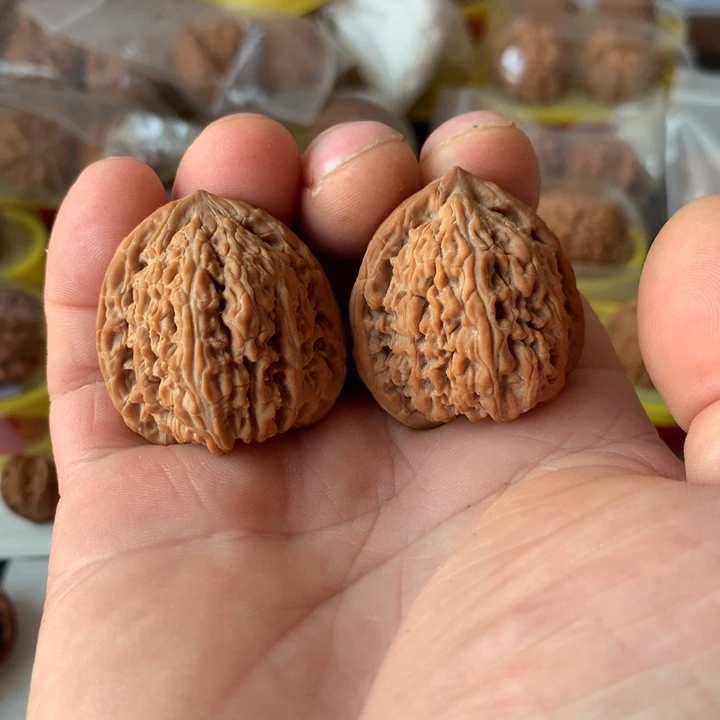 文玩核桃吊坠红玛瑙35