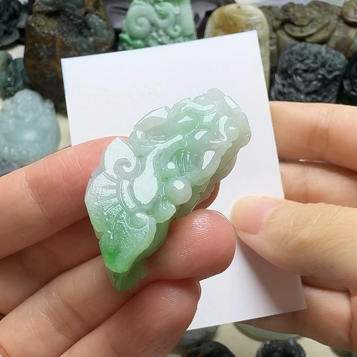 定制翡翠未镶嵌毛货