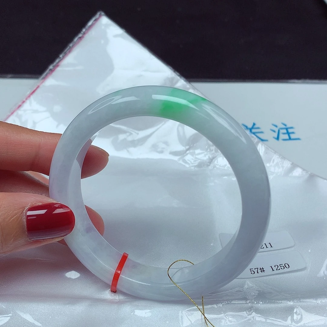 翡翠手镯未镶嵌57圈0211