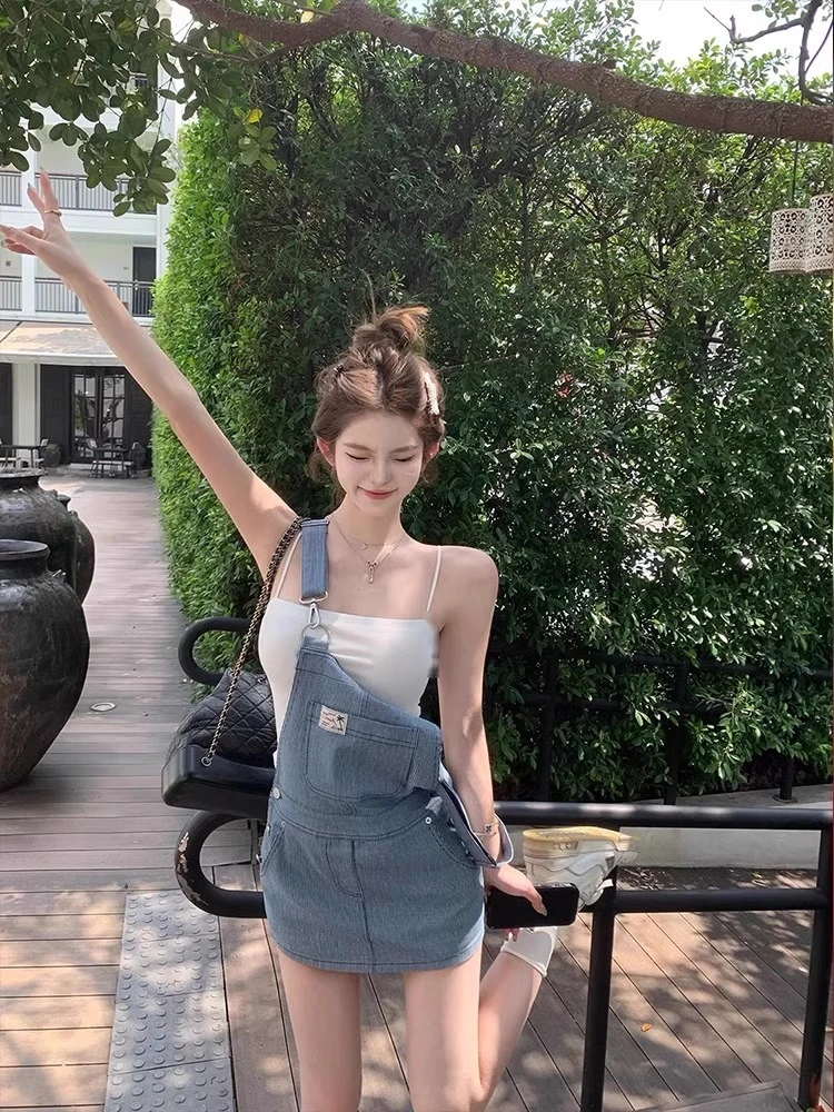 辣妹装条纹背带裙裤女设计感小个子夏季学院风高腰时尚显瘦连衣裙