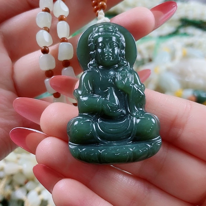 颈饰未镶嵌和田玉