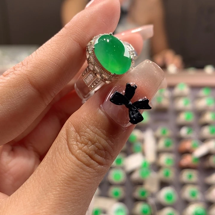 定制翡翠未镶嵌A货10.26