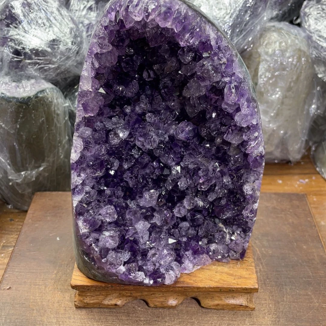 未镶嵌紫晶摆件紫晶