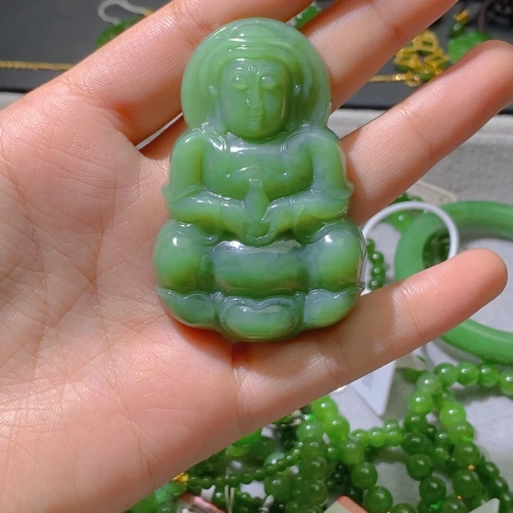 和田玉（碧玉）未镶嵌颈饰