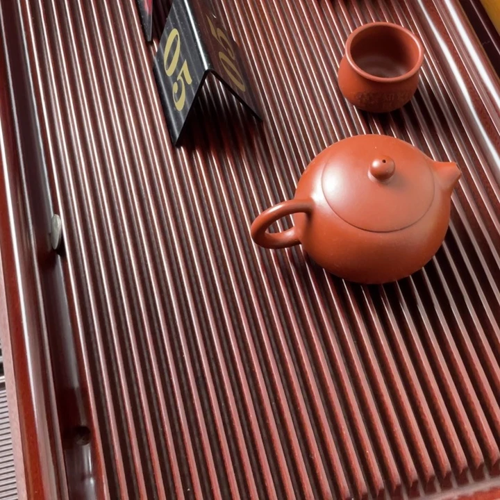 風***淡红色圆边电 木茶盘