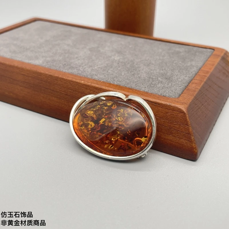 铜合金 树脂 非玉石 波兰胸针 BL360