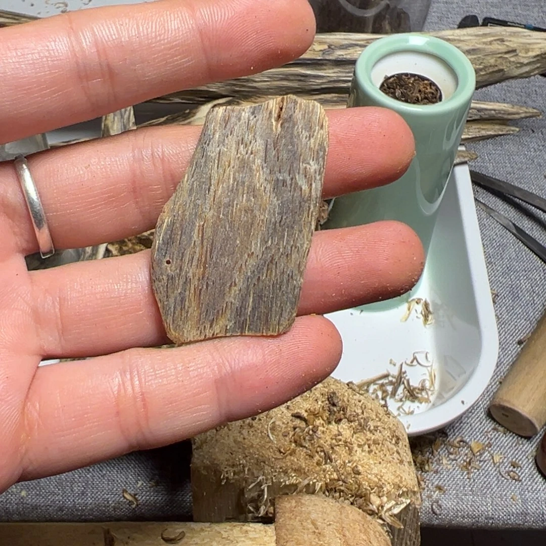 沉香碎屑沉香砍口料20年老料3克