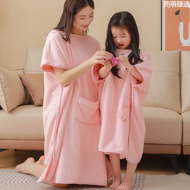 可穿浴巾浴袍女2024新款秋冬带帽儿童斗篷成人浴裙吸水速干不掉毛