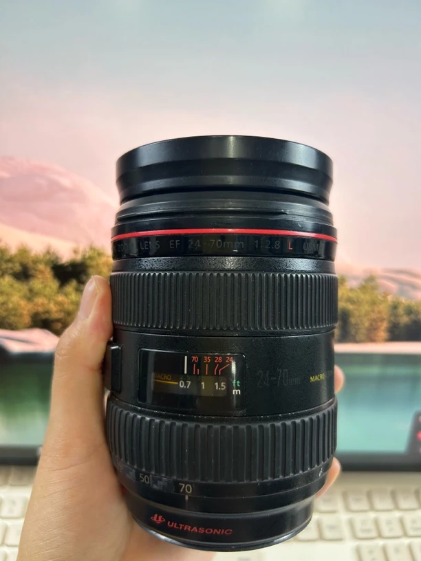 9新 Canon/佳能 佳能ef24-70f2.8一代功能正常对焦迅速