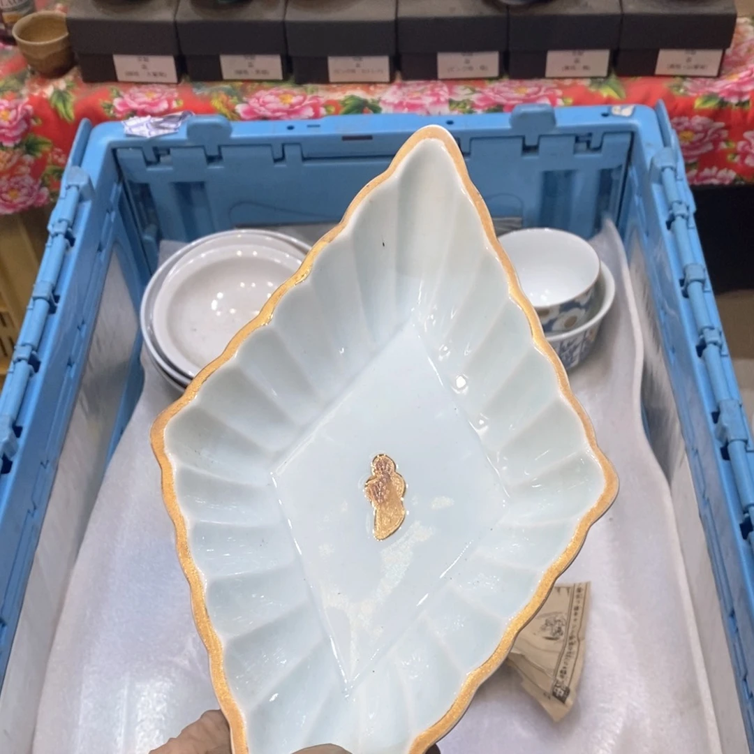 瓷片骄****p几乎哈哈哈哈哈哈