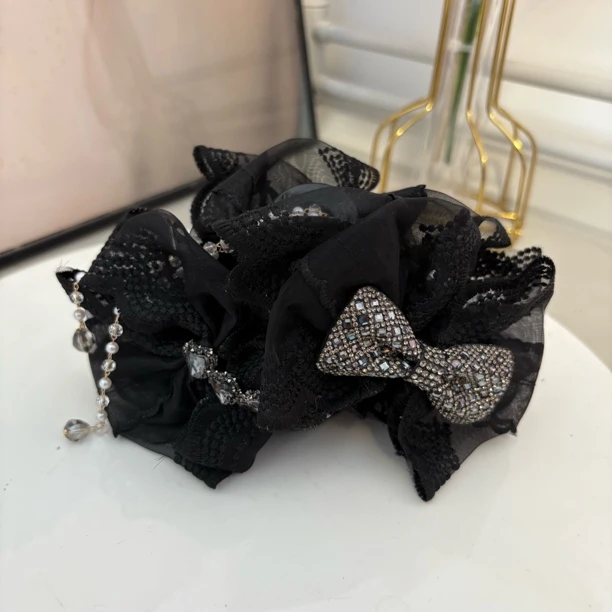 泊瑞雅原创设计闪钻蝴蝶结抓夹后脑勺鲨鱼夹时尚轻奢网红