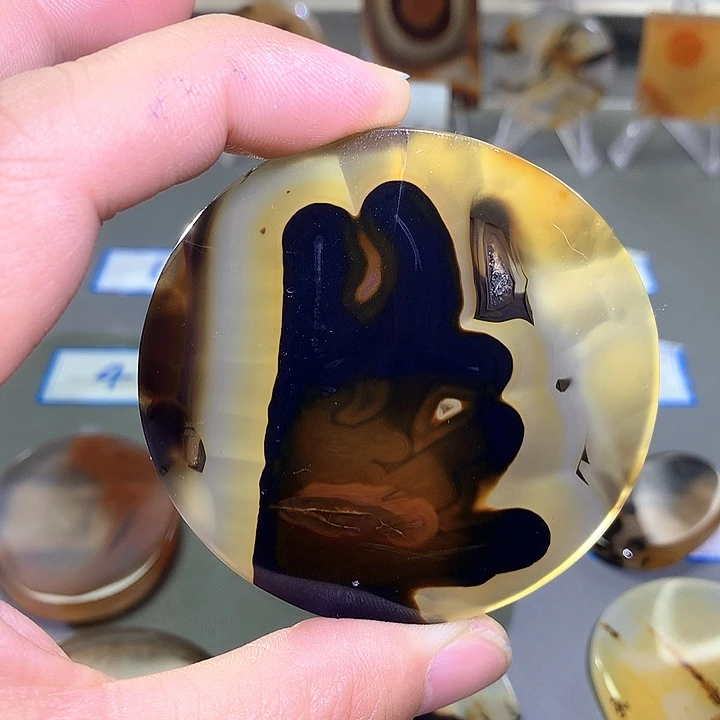 未镶嵌颈饰玛瑙/玉髓