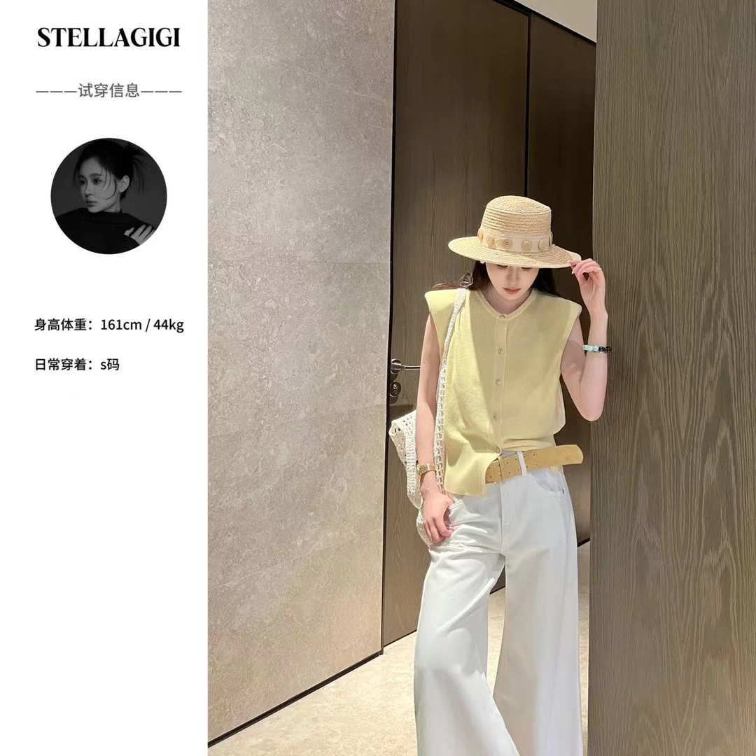 SG / 郭幂幂 SS 初春暖调 细腻软糯针织背心马甲MJ-20250067