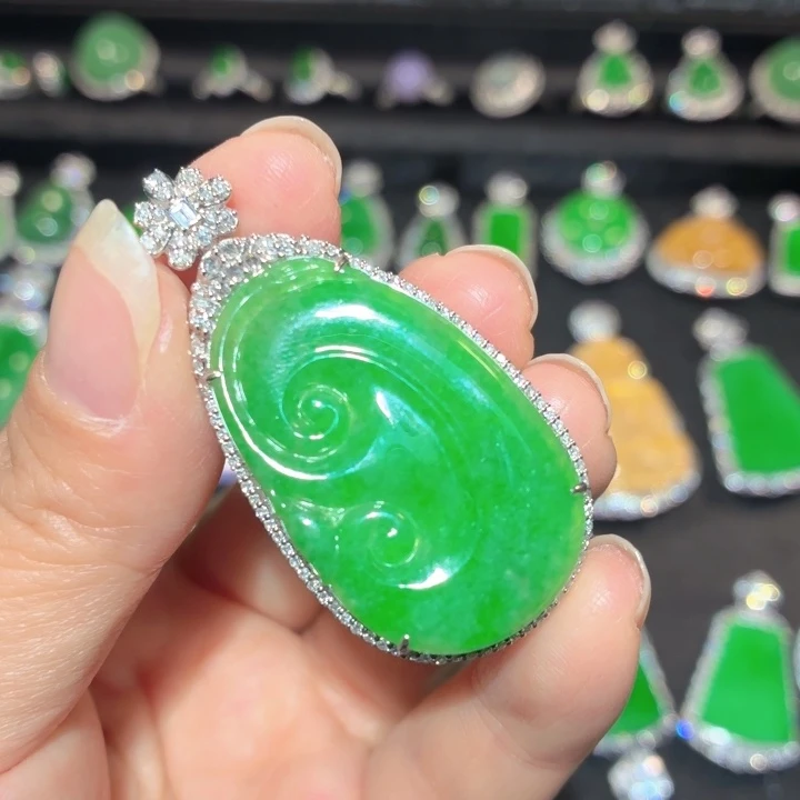 翡翠18K金镶嵌吊坠(不含链)翡翠