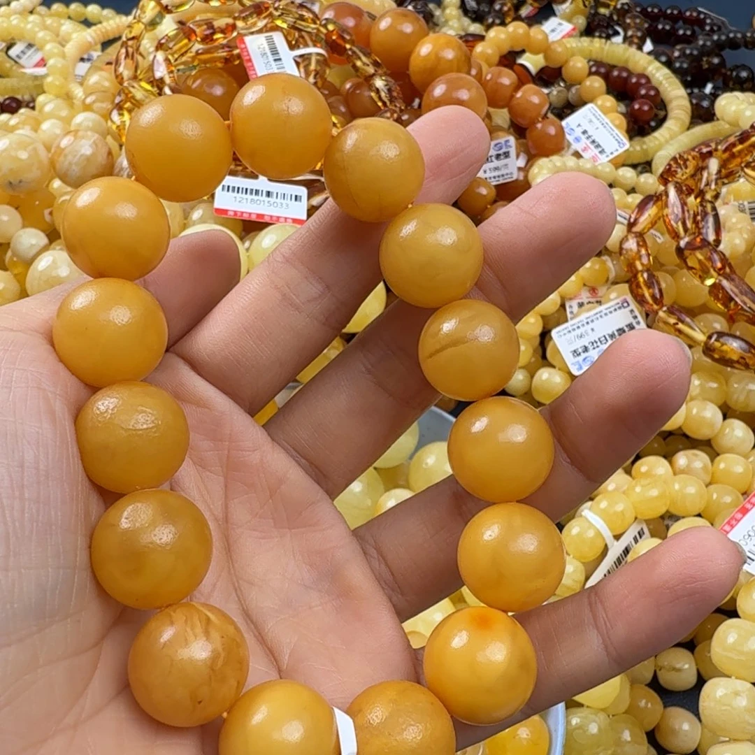 琥珀未镶嵌珠宝奇石