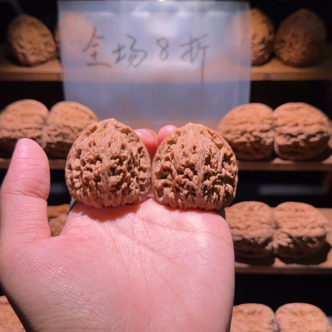 “***”桃核吊坠41南疆石