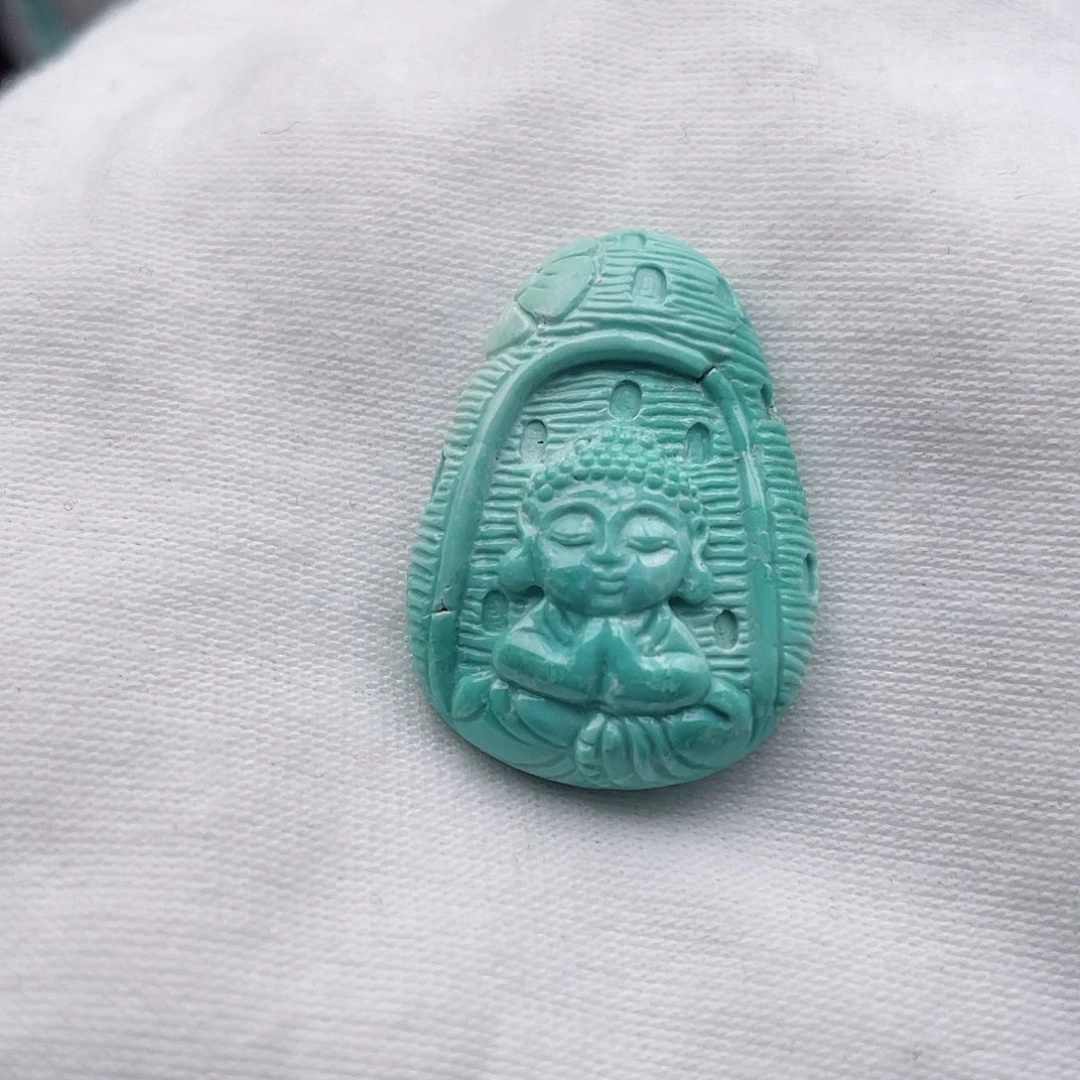 绿松石未镶嵌颈饰