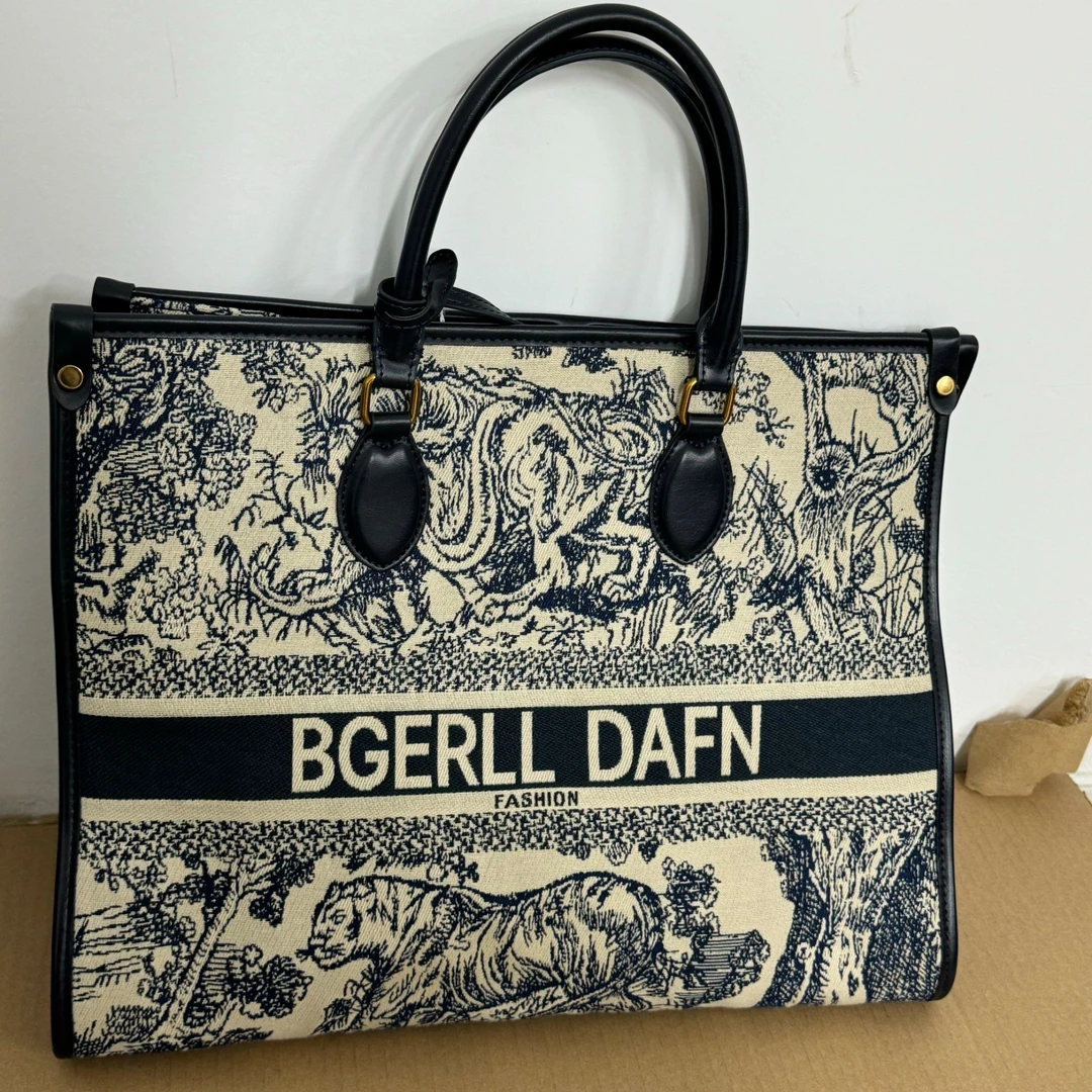 2024新款时尚百搭休闲潮流单肩斜挎手提包