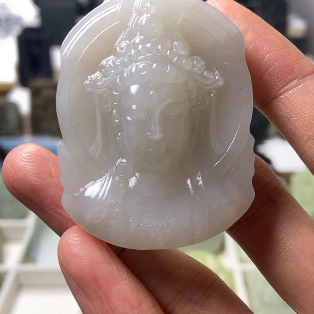 和田玉未镶嵌颈饰