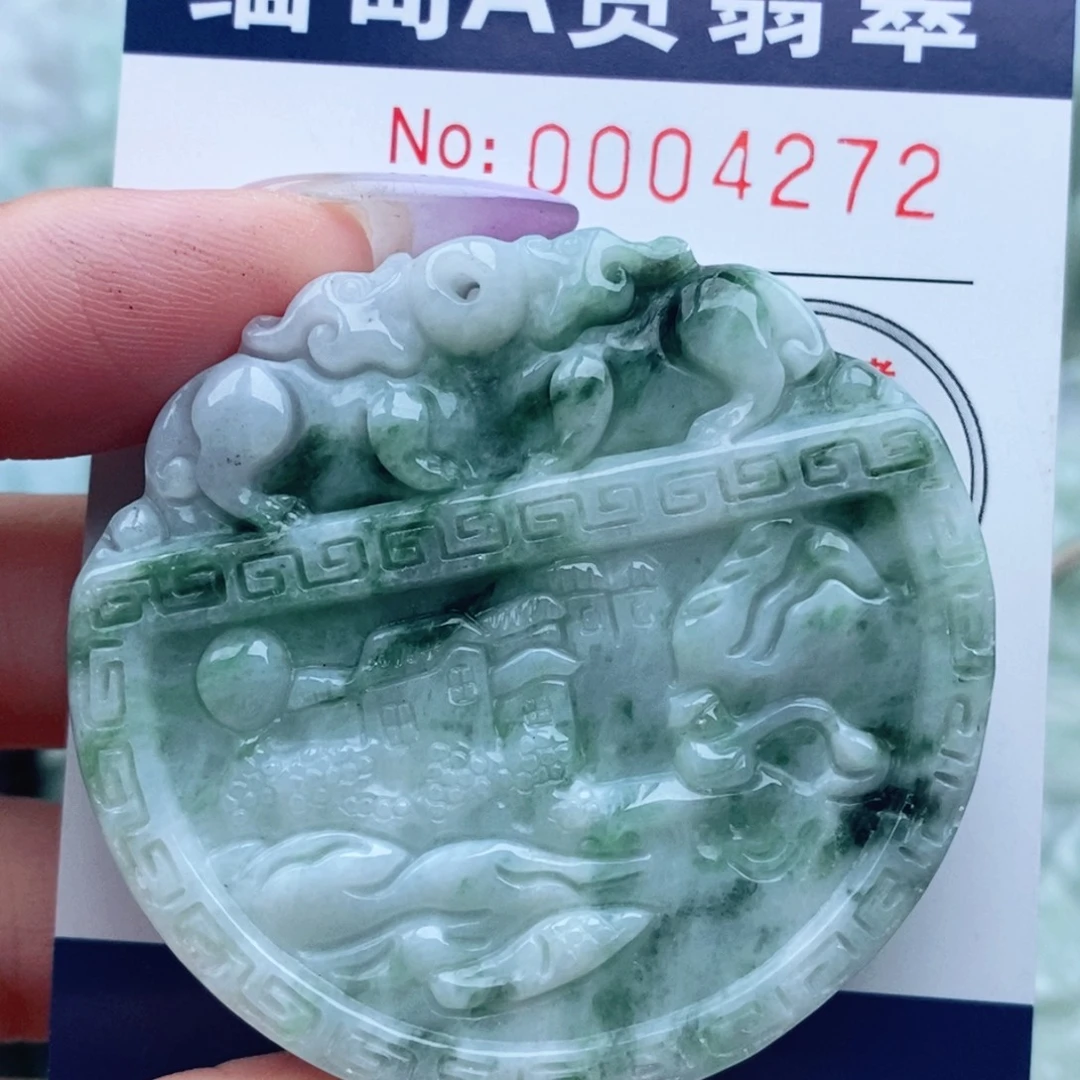 吊坠(不含链)未镶嵌翡翠