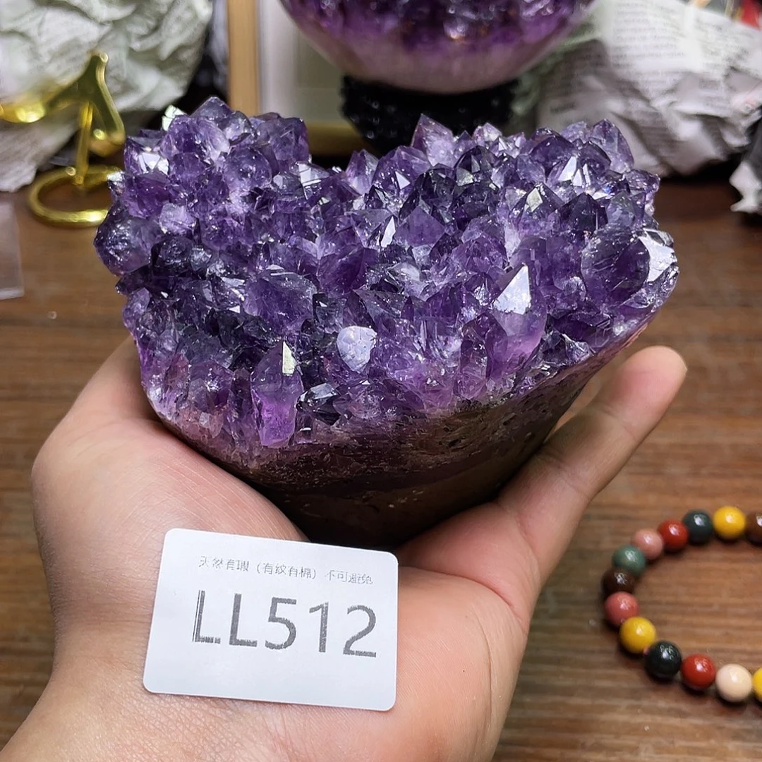 未镶嵌水晶大型摆件（非配饰）