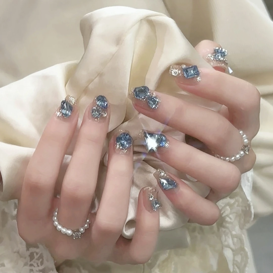 TugeNail “碎冰蓝”满钻超闪氛围感美甲高定设计师穿戴甲TGY318