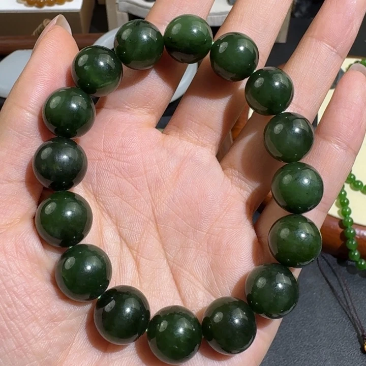 和田玉（碧玉）未镶嵌手链