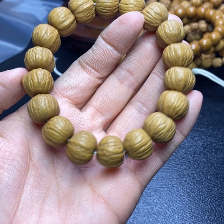 猴头核桃手串猴头