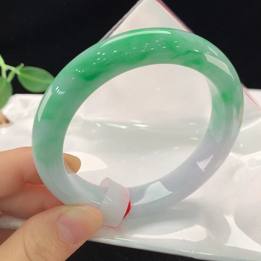 翡翠未镶嵌手镯0240
