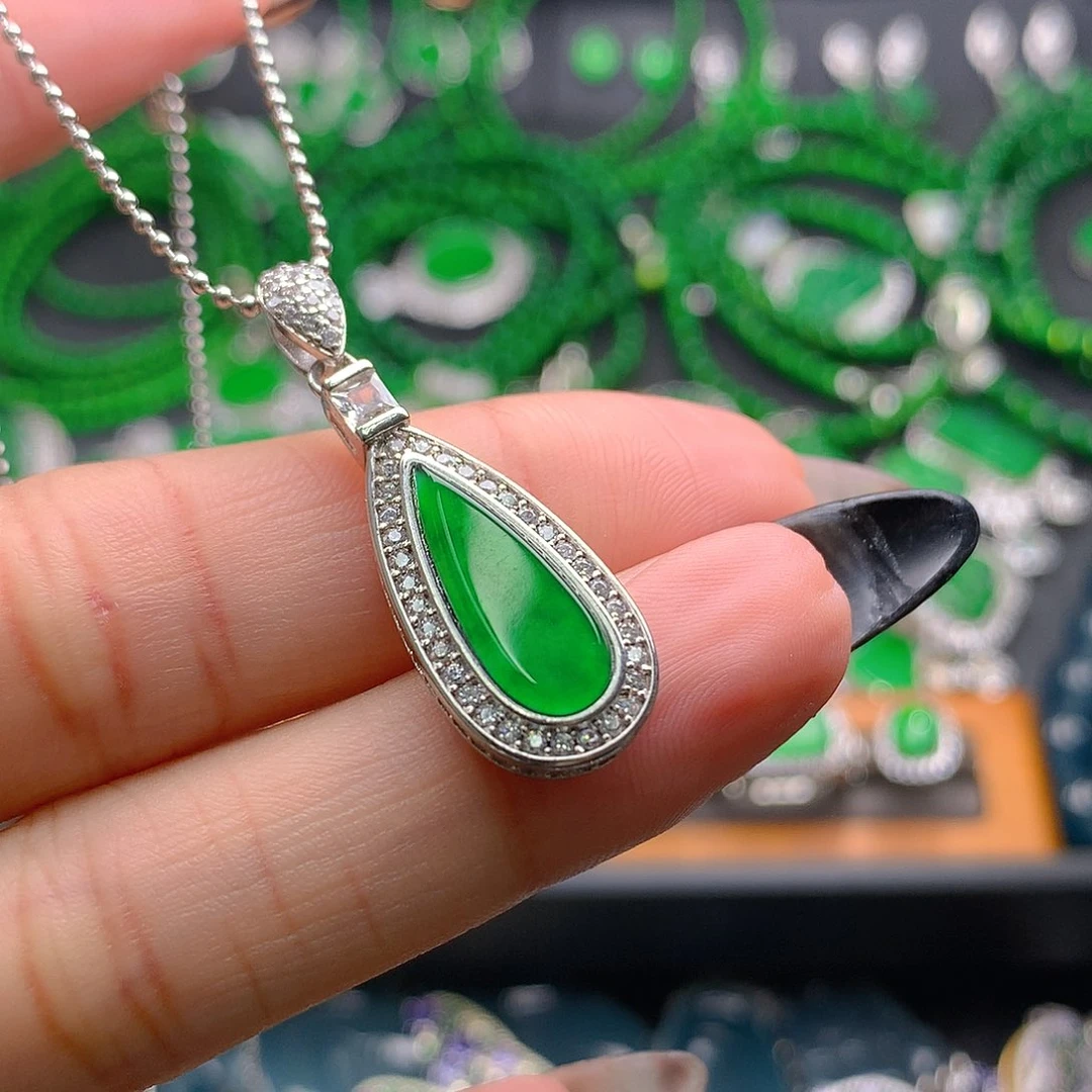 未镶嵌戒指翡翠翡翠