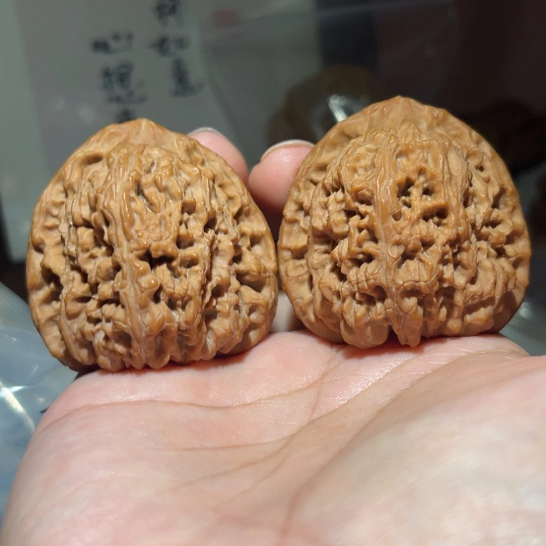 后***赵文玩核桃吊坠44南疆石核桃