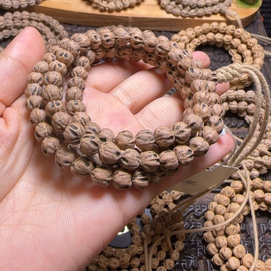 吊坠柏香籽/百香籽B****W