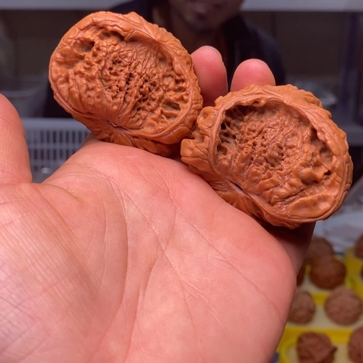 吊坠文玩核桃文玩核桃聚宝盆45～