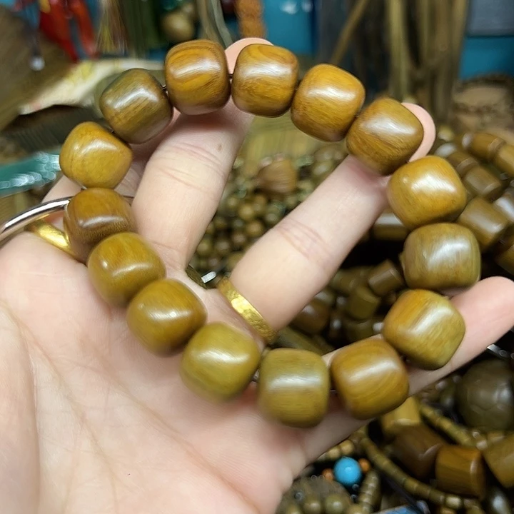 维腊木（绿檀）手串/手链