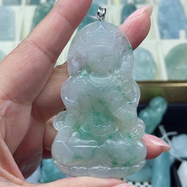 翡翠颈饰18K金镶嵌山**兰度母观音