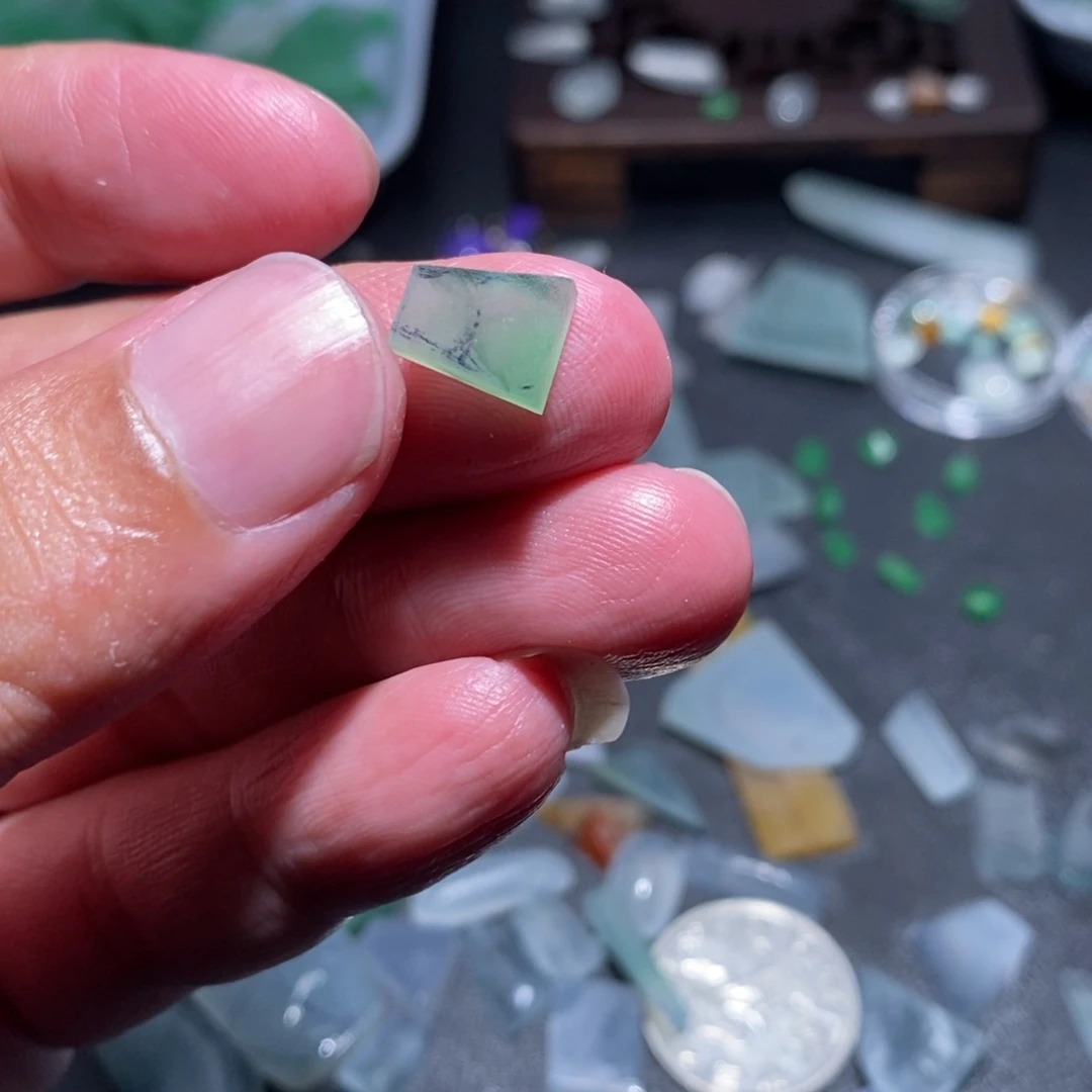 定制翡翠未镶嵌葫芦包工