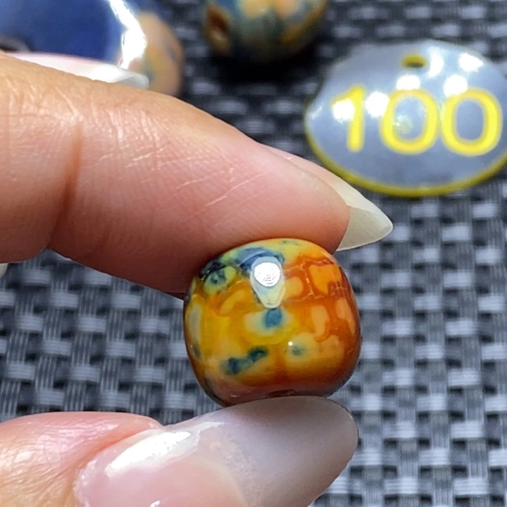 蓝***云玛瑙/玉髓未镶嵌颈饰