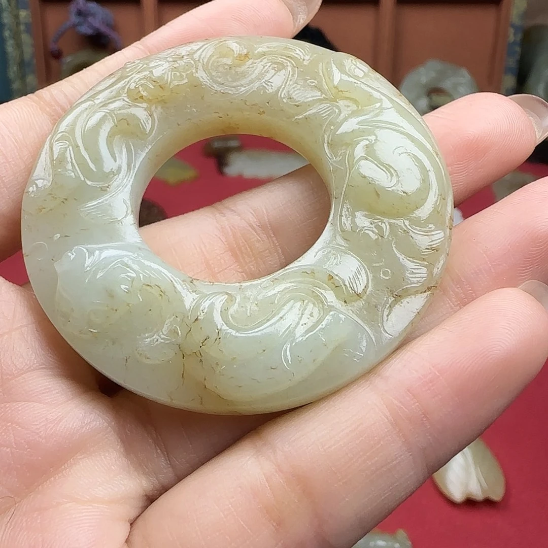 春***地和田玉未镶嵌挂件