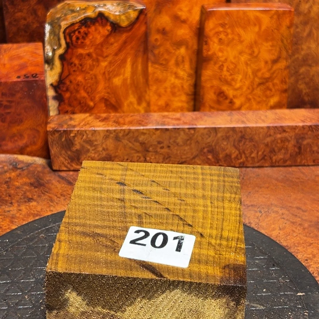 凛***啡大果紫檀（缅甸花梨）