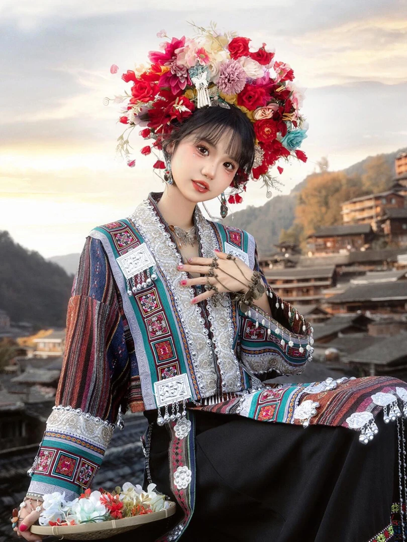 少数民族苗族新款服饰套装摄影苗疆旅拍少女写真服装
