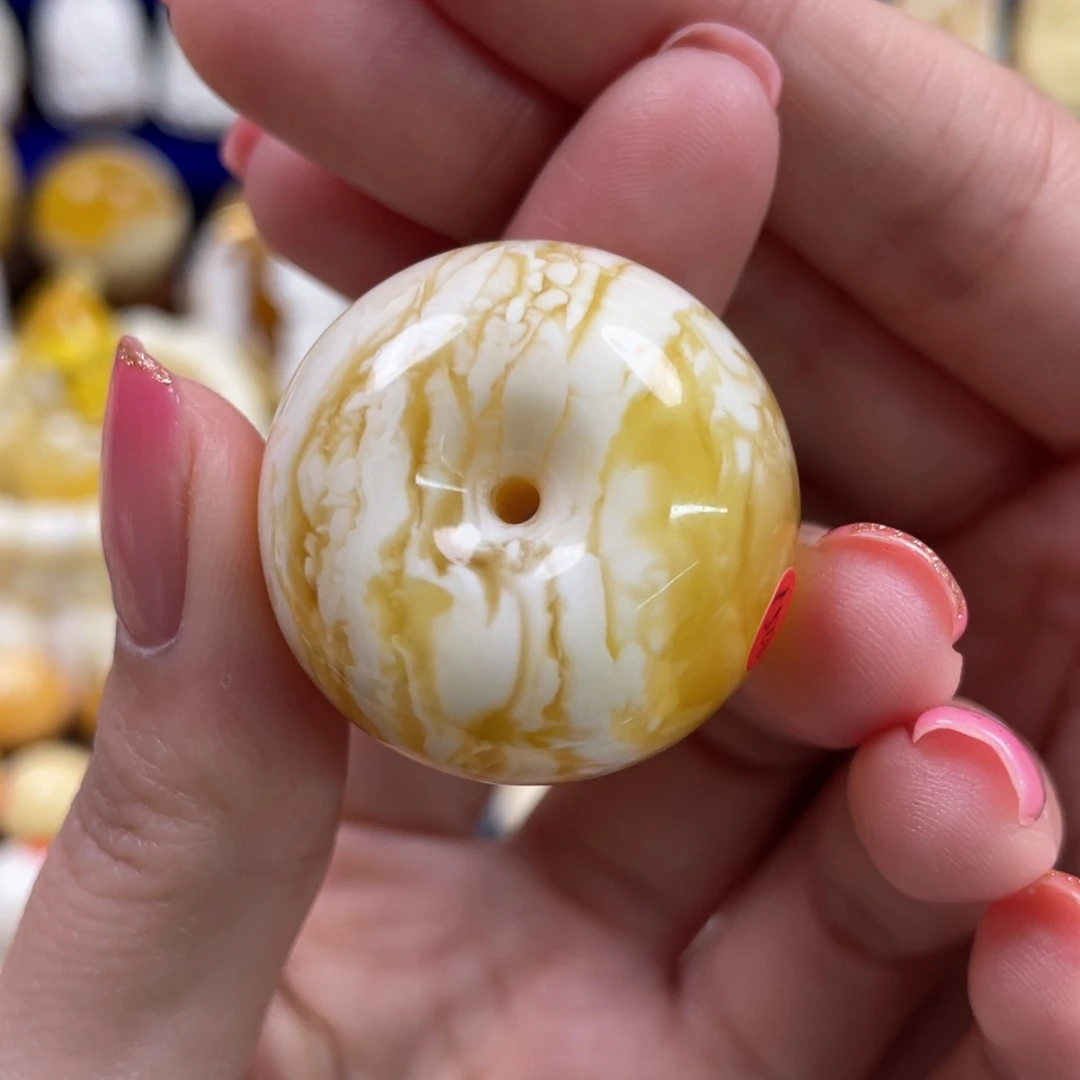 琥珀裸石未镶嵌登*琥珀蜜蜡