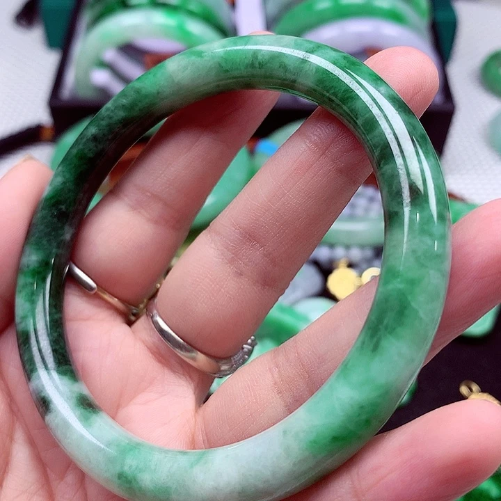 未镶嵌手镯翡翠翡翠