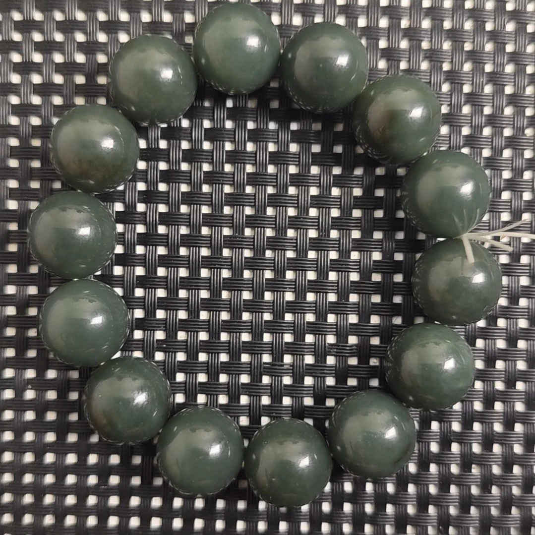 和田玉未镶嵌手串