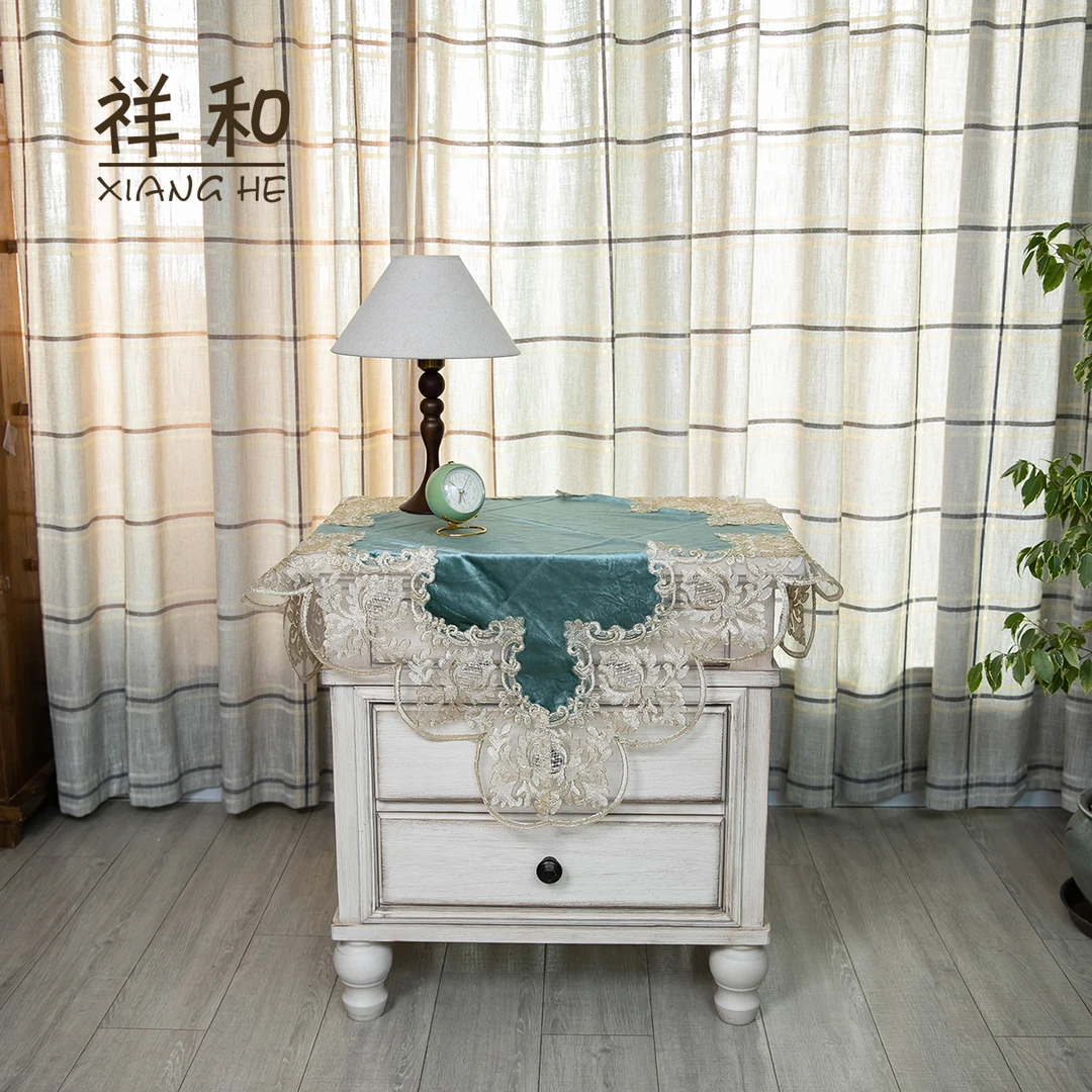 D003-1金丝绒（85CM方/个）蓝色车蛊绣盖巾