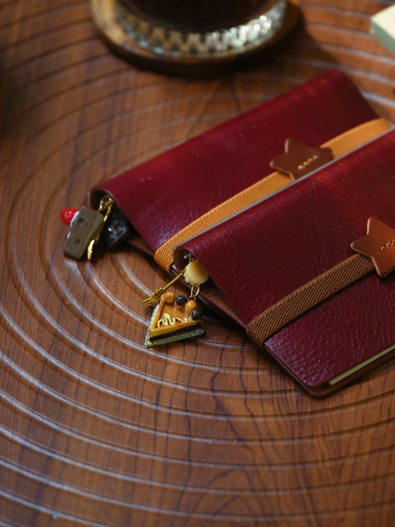 酒红色~Mbox lux皮料~自然摔纹理~背条款手帐本~