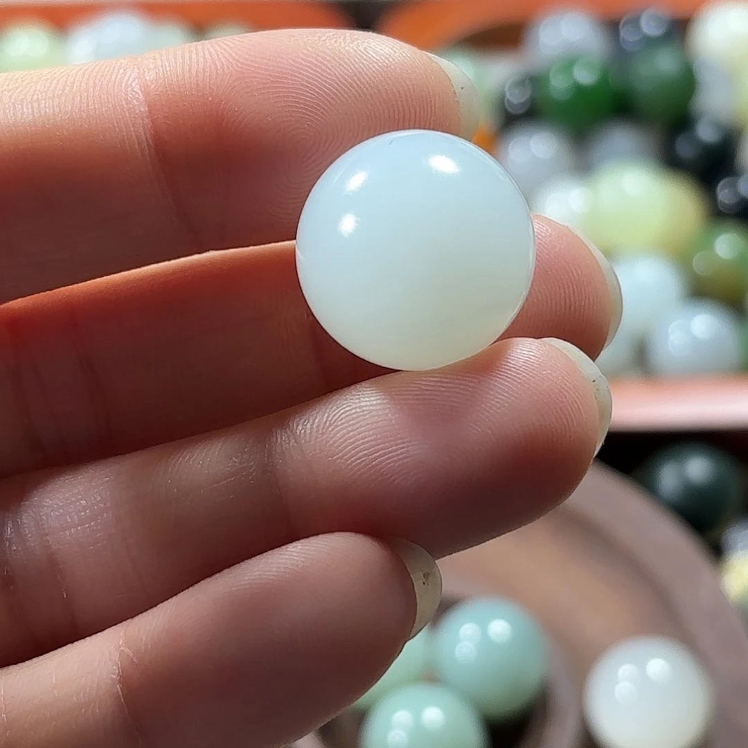 和田玉未镶嵌挂件猫***想