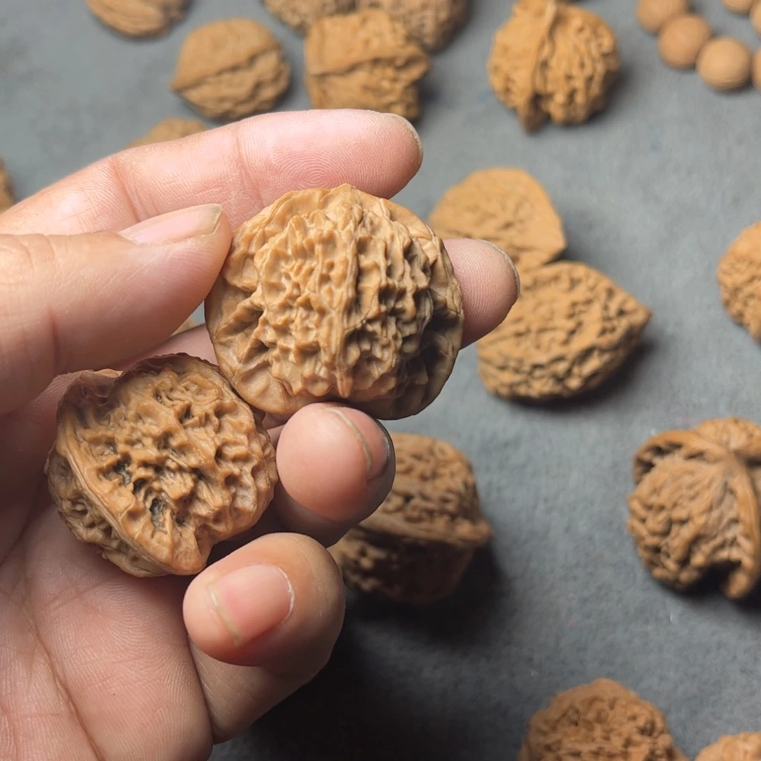 文玩核桃吊坠老款公子帽