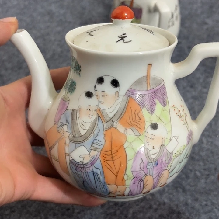 非古董现代工艺品