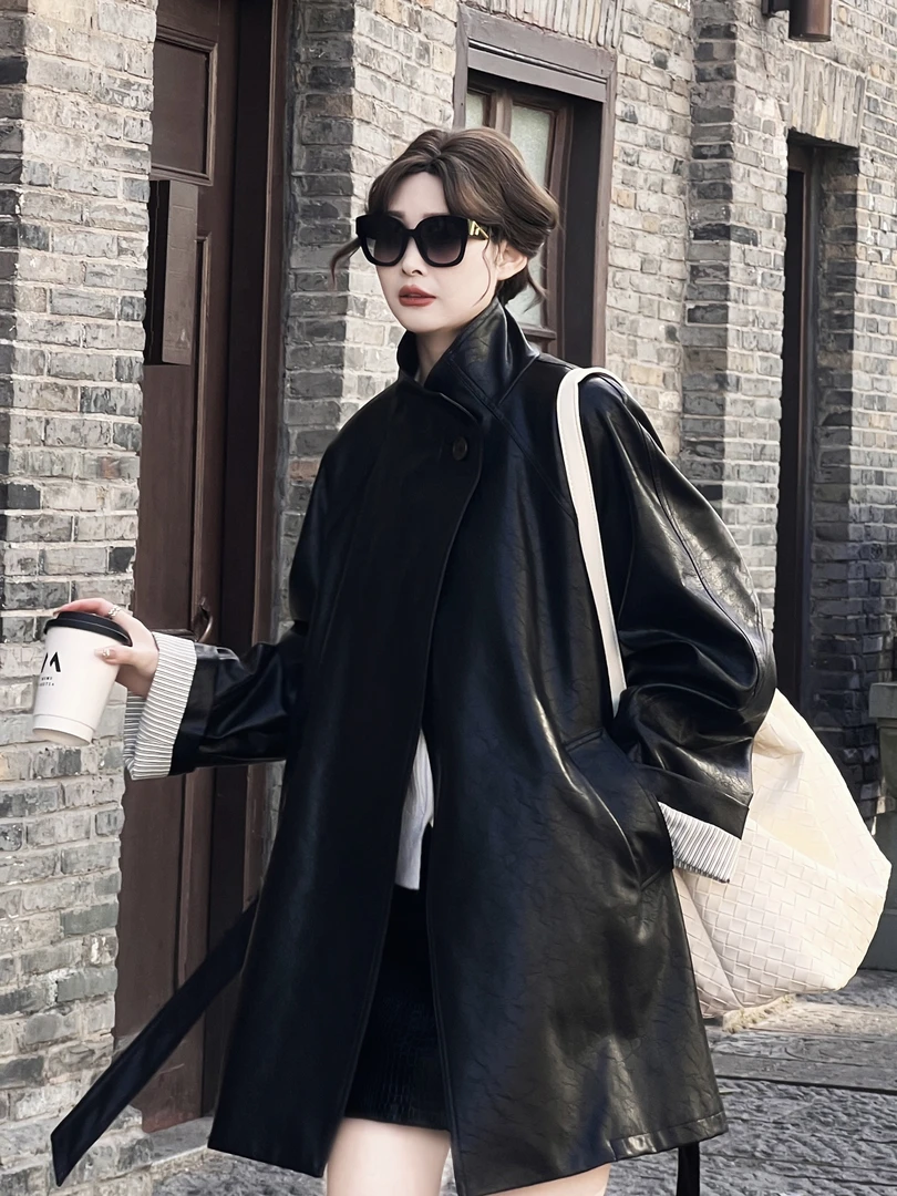 欧洲站2025春季新款一手长系腰带收腰显瘦皮风衣外套女简约时尚